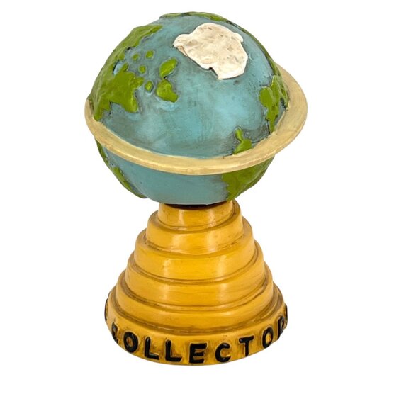 Fossil Collectors Club Around The World Globe Bobble Statue Advertising Display - Picture 4 of 9